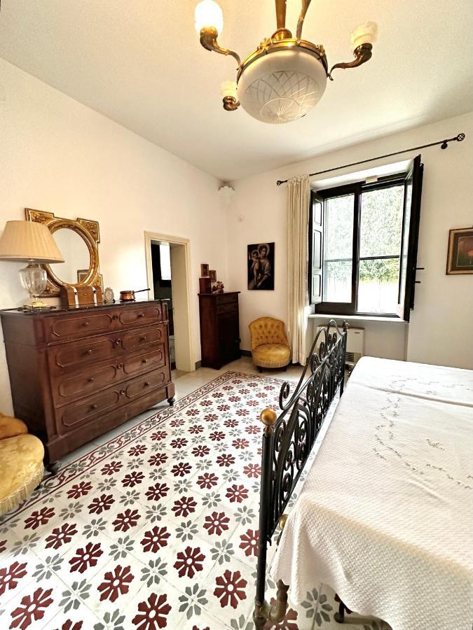 Elegante Appartamento Nel Cuore Del Barocco Lecce Exterior foto