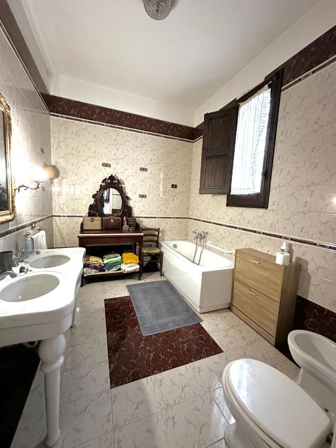 Elegante Appartamento Nel Cuore Del Barocco Lecce Exterior foto