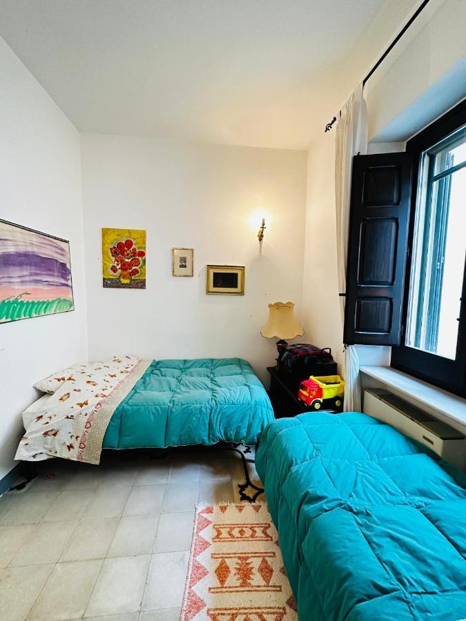 Elegante Appartamento Nel Cuore Del Barocco Lecce Exterior foto
