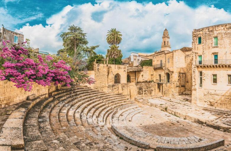 Elegante Appartamento Nel Cuore Del Barocco Lecce Exterior foto